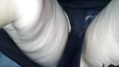 Pigtailed اما عکس سگسی عربی - در حمام